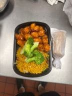 Best C11.  General Tso’s Chicken (Combo Platter)左宗鸡 in Southport, NC